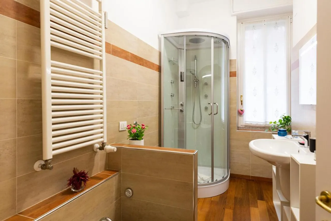 Living Isola Apartment Milan